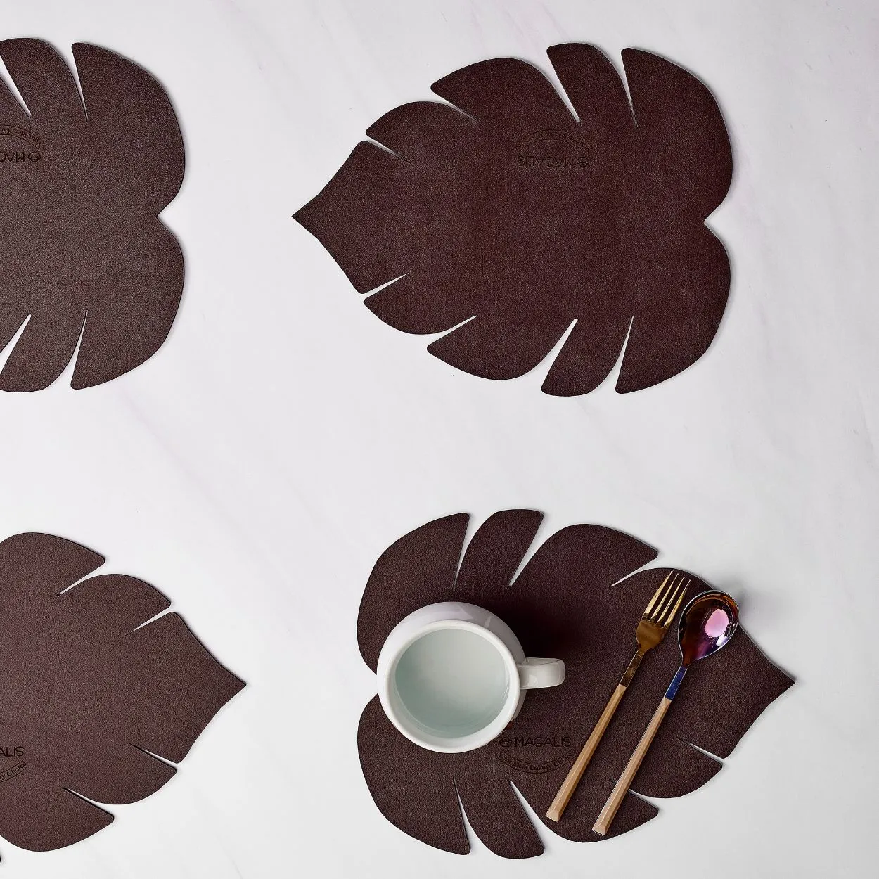 Foglia Leather Placemat - ( Set of 4 ) - Image 3