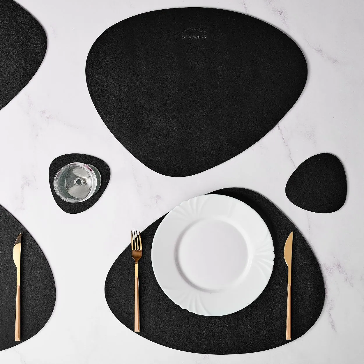 Daimana Leather Placemat - ( Set of 4 ) - Image 3